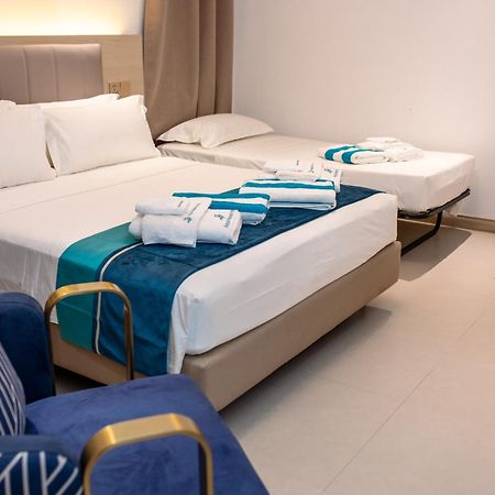 Aqua Heaven Inn Mathiveri Luaran gambar