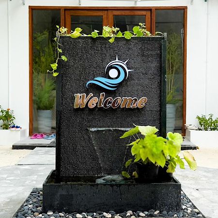 Aqua Heaven Inn Mathiveri Luaran gambar
